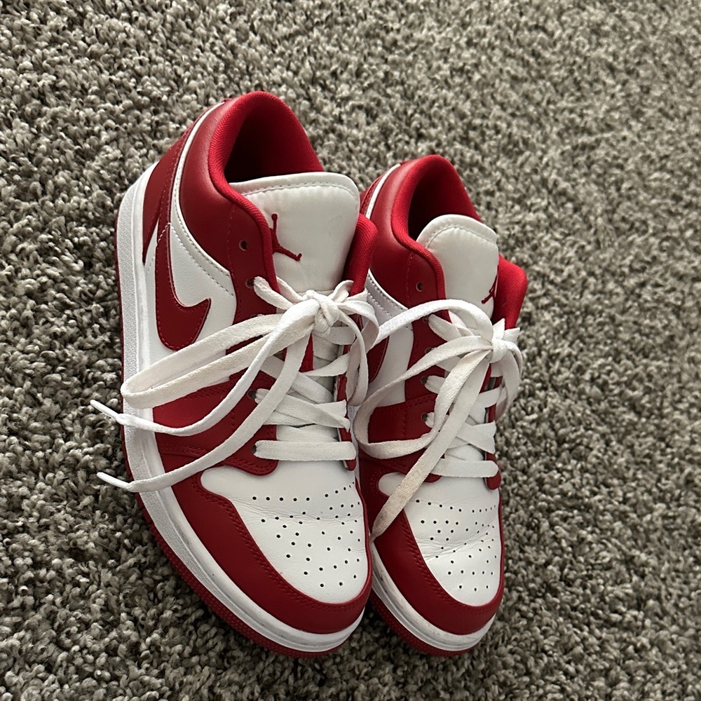 Jordan Red and White Women's Sneakers - Picture 4 of 4